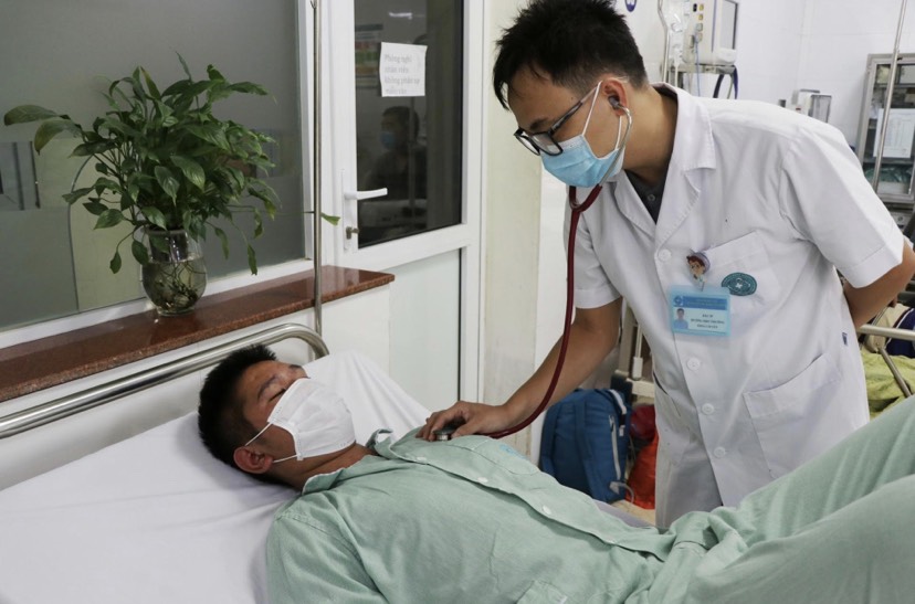 Lo ngại sốt xuất huyết bùng phát giữa dịch COVID-19, dấu hiệu nào phân biệt?